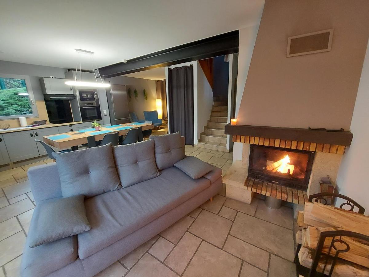 Entre Lac Et Montagne, Chaleureuse Maison 3 Pieces Avec Tres Belle Vue Lac D'Annecy. Terrasse, Jardin, Parking, Cheminee, Barbecue …. Saint-Jorioz ภายนอก รูปภาพ